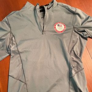 Nike Team USA Olympics Long Sleeve Pullover (sz. L)